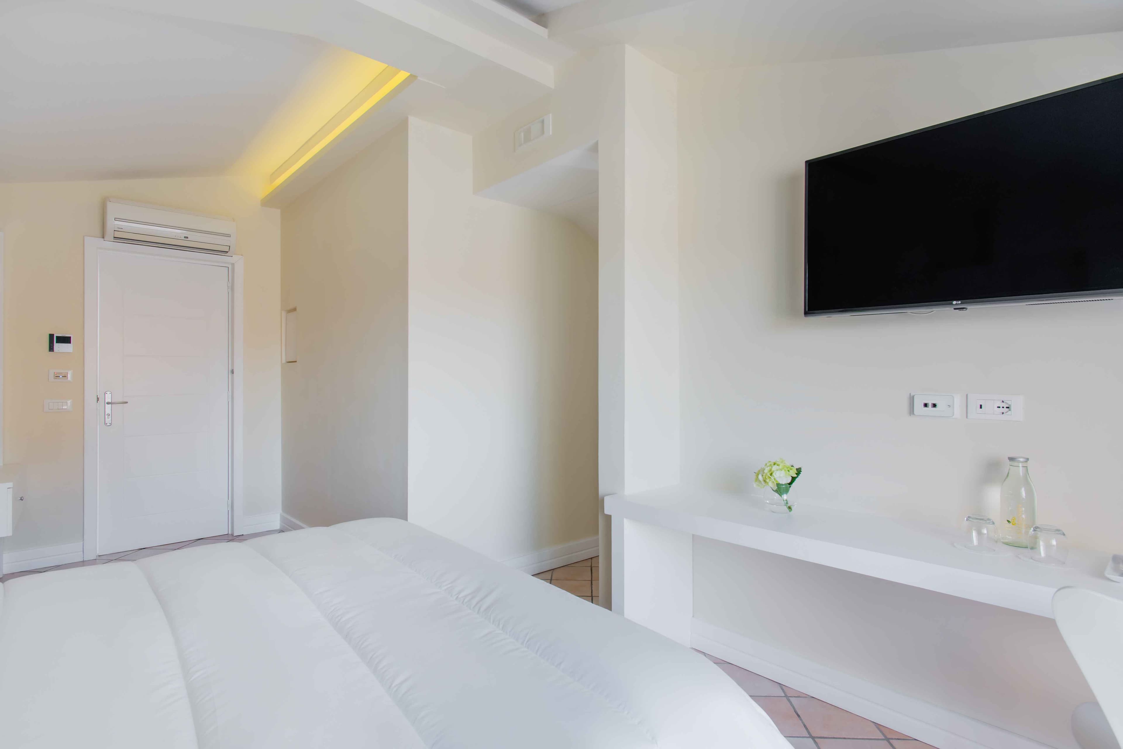 Room detail 3
