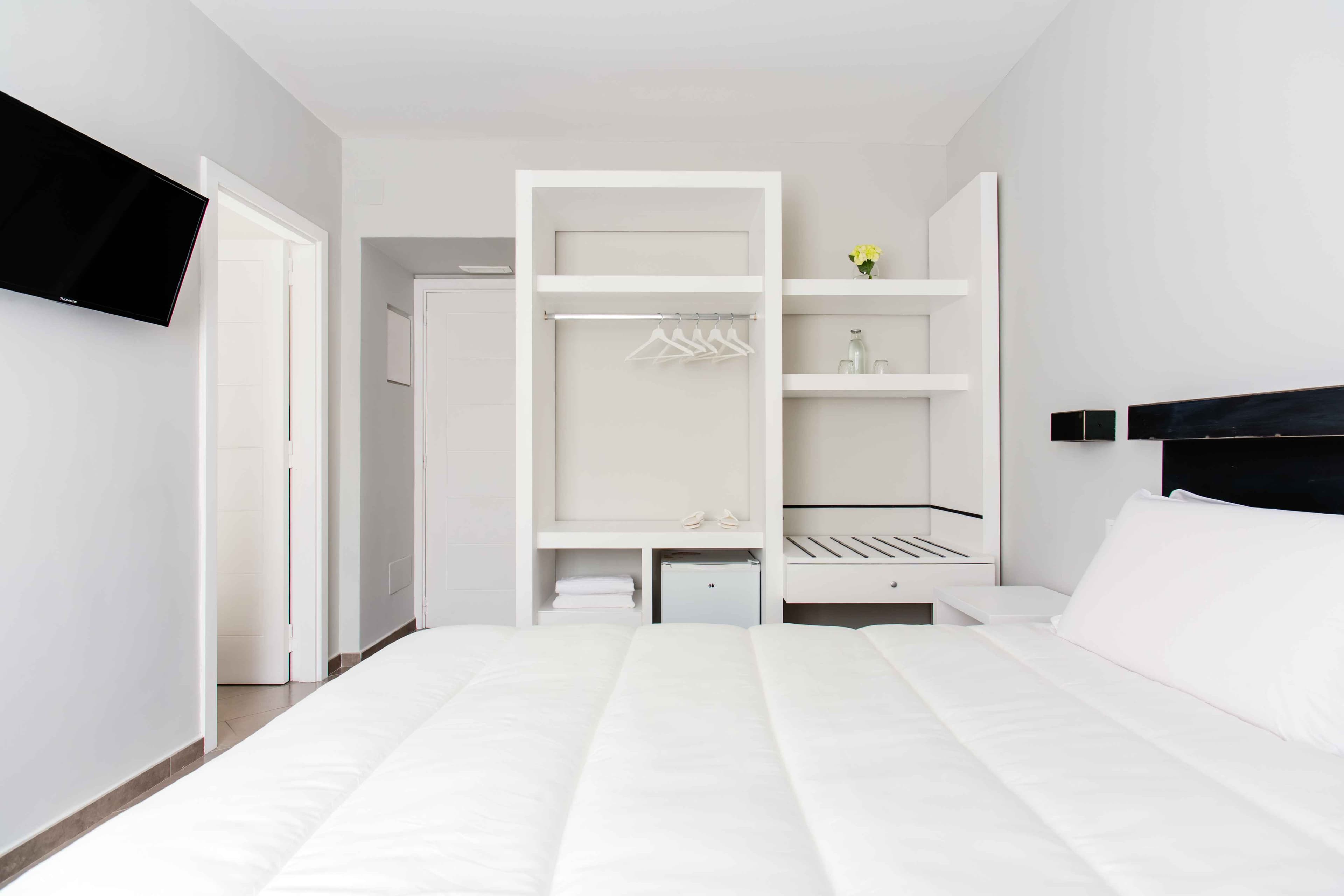 Room detail 2