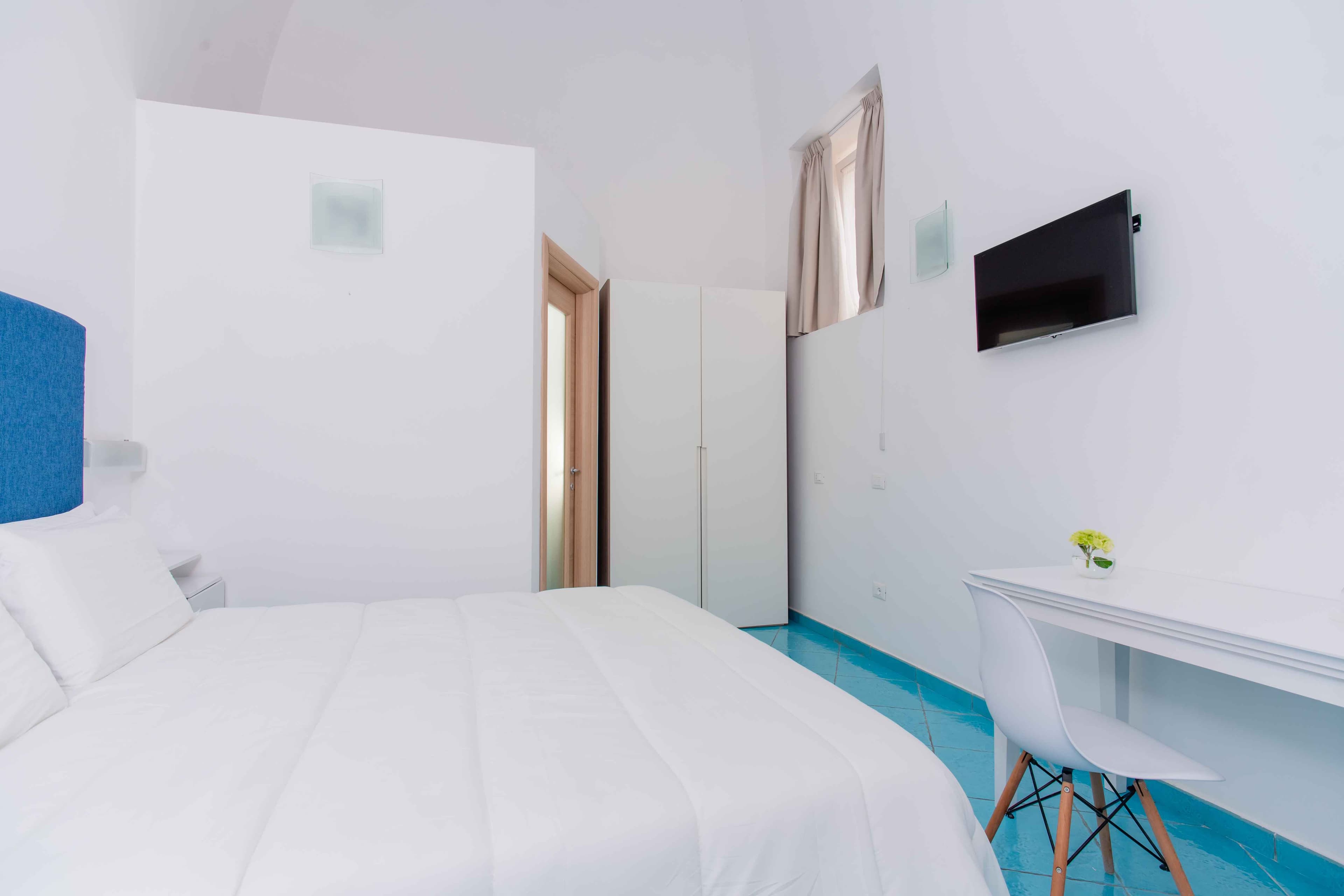 Room detail 3